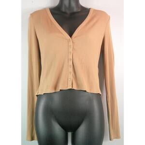 H&M Cropped V-Neck Button-Down Shirt - Long Sleeve Tan
